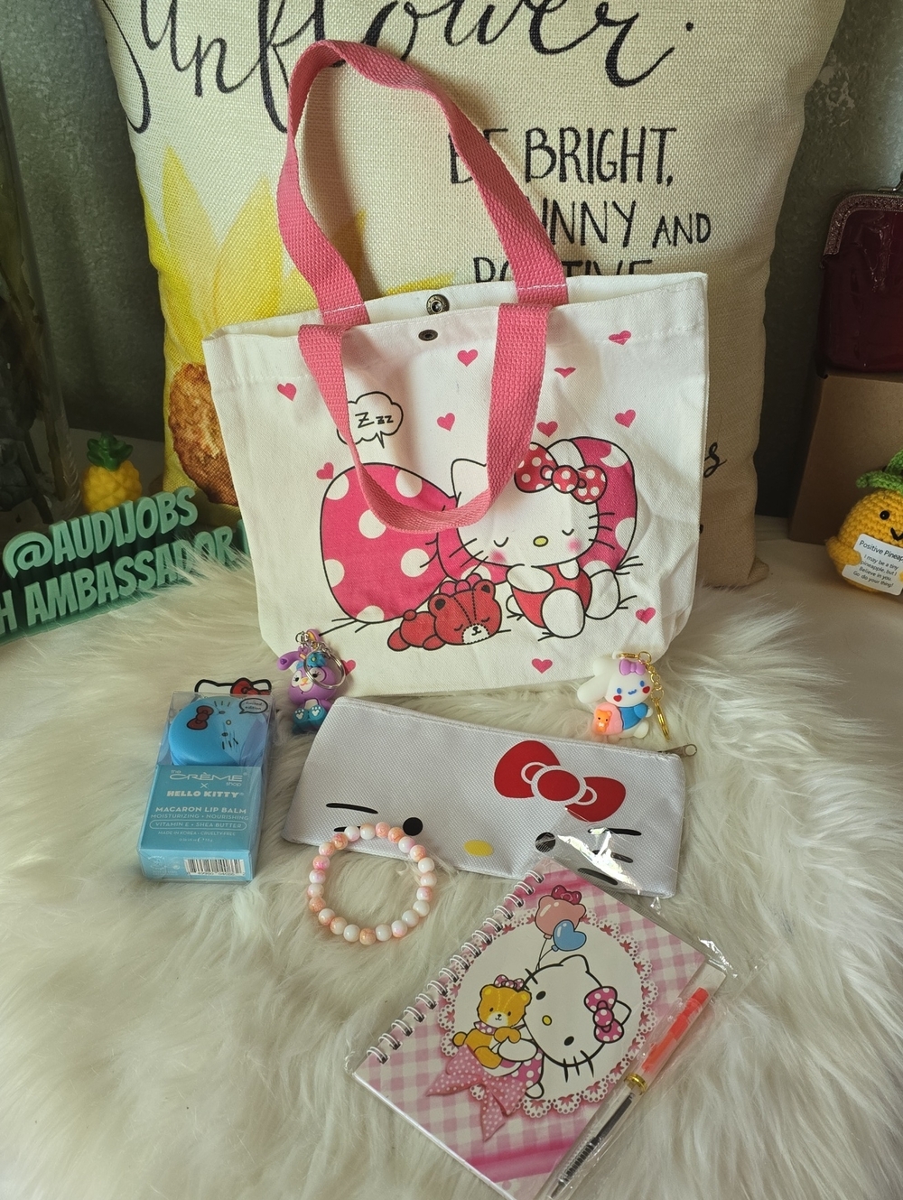 7 Piece Hello Kitty Bundle NWT Or NWOT - Picture 3 of 12